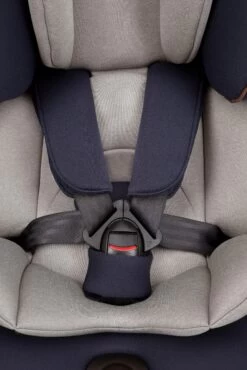 Joie For Halfords Convoy Group 0+/1/2 Car Seat -Joy Shop 457318d 1