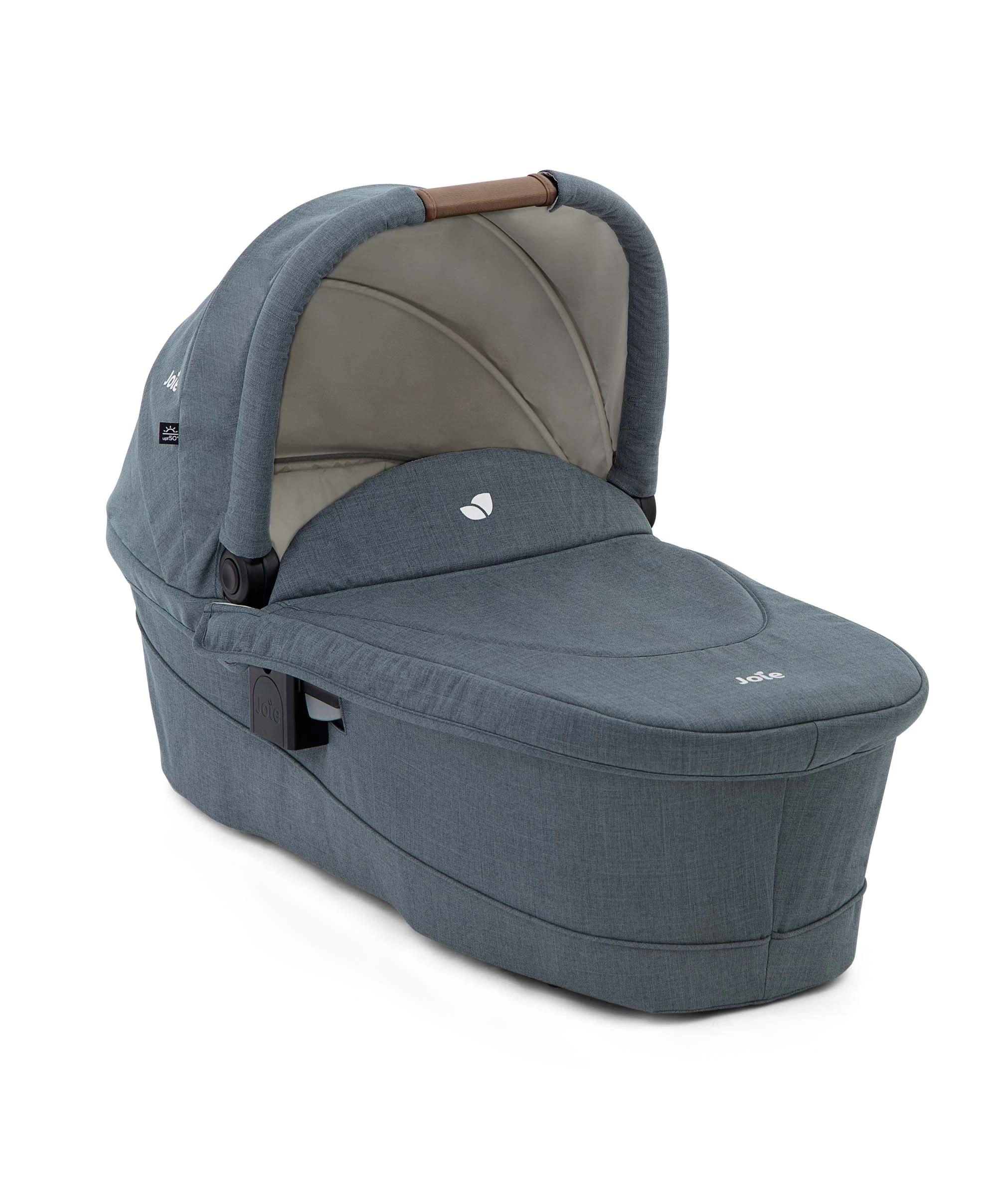 Joie Ramble™ XL Carrycot - Lagoon 3 Joie Ramble™ XL Carrycot - Lagoon