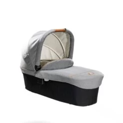 Joie Ramble Carrycot Signature Carbon